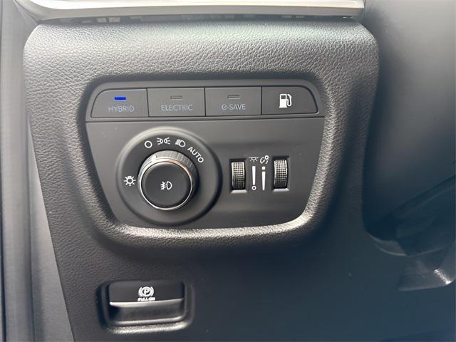 Photo of 2023 Velvet Red Pearlcoat Jeep Grand Cherokee 4xe