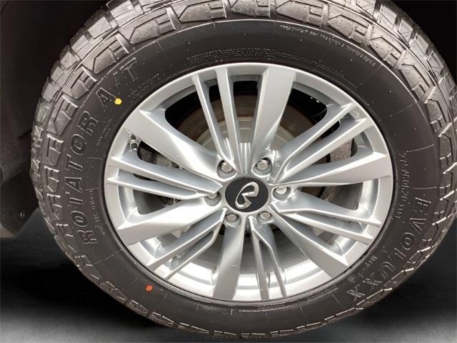 Photo of 2022 Anthracite Gray INFINITI QX80