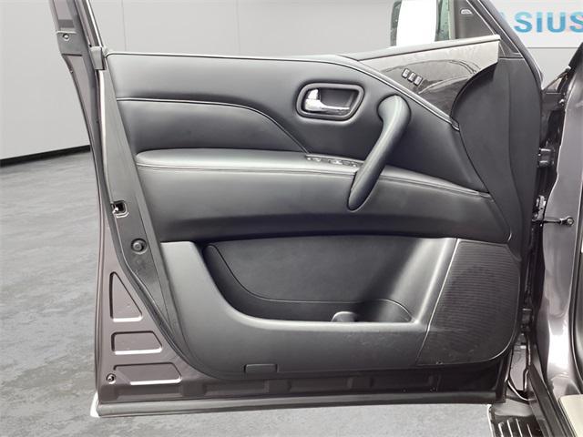 Photo of 2022 Anthracite Gray INFINITI QX80