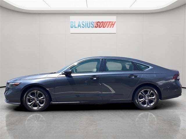 Photo of 2023 Crystal Black Pearl Honda Accord