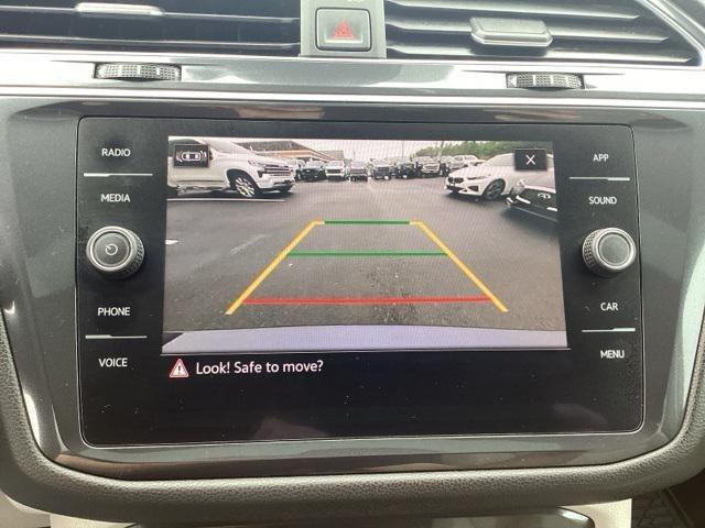 Photo of 2022 Deep Black Pearl Volkswagen Tiguan