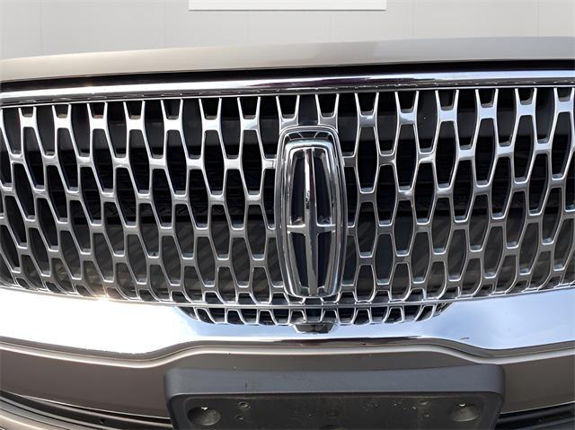 Photo of 2019 Mocha Lincoln MKC