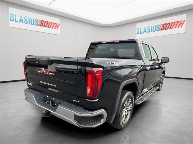 Photo of 2022 Onyx Black GMC Sierra 1500