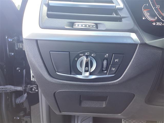 Photo of 2024 Black BMW X3
