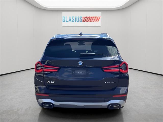 Photo of 2024 Black BMW X3