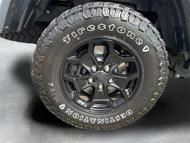 Photo of 2021 Sting-Gray Clearcoat Jeep Gladiator