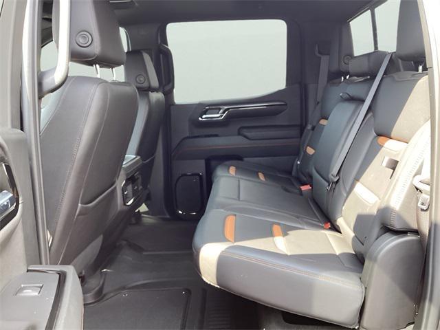 Photo of 2023 Onyx Black GMC Sierra 1500
