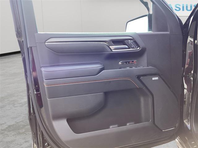 Photo of 2023 Onyx Black GMC Sierra 1500