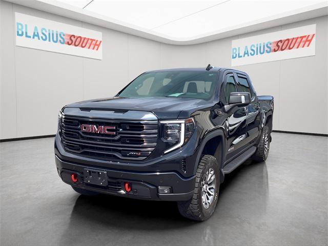 Photo of 2023 Onyx Black GMC Sierra 1500
