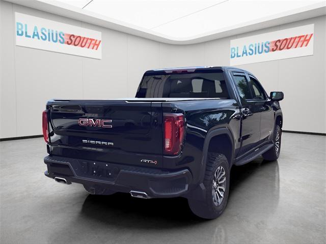 Photo of 2023 Onyx Black GMC Sierra 1500