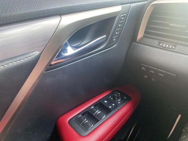 Photo of 2020 Black Lexus RX 350