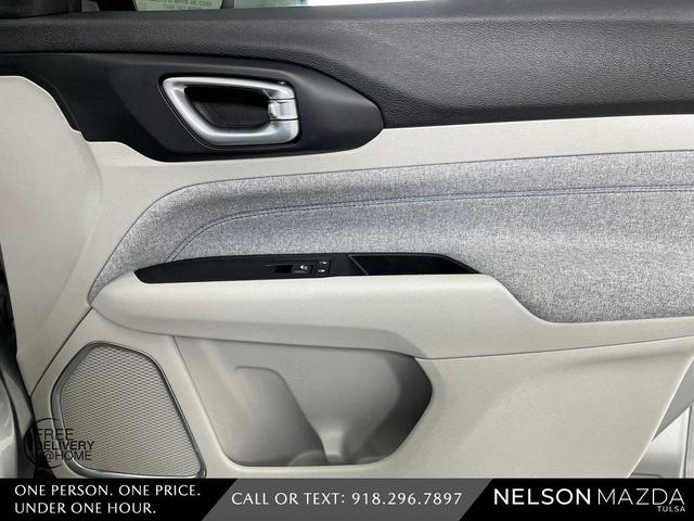 Photo of 2022 Billet Silver Metallic Clearcoat Jeep Compass