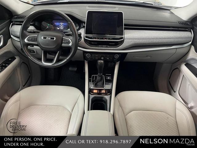 Photo of 2022 Billet Silver Metallic Clearcoat Jeep Compass