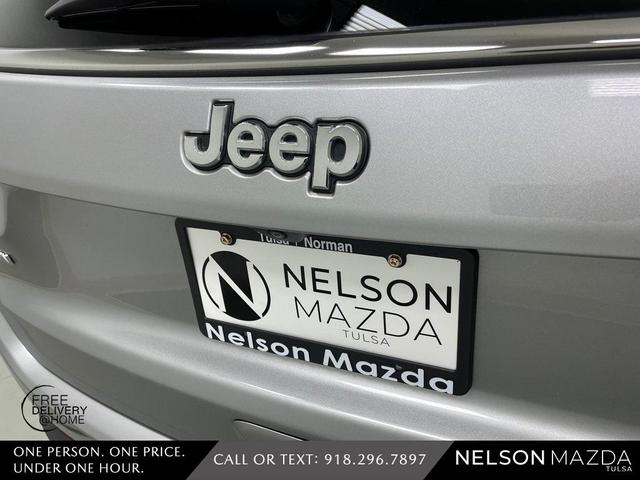 Photo of 2022 Billet Silver Metallic Clearcoat Jeep Compass