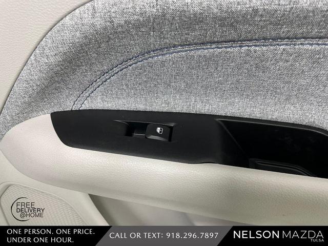 Photo of 2022 Billet Silver Metallic Clearcoat Jeep Compass