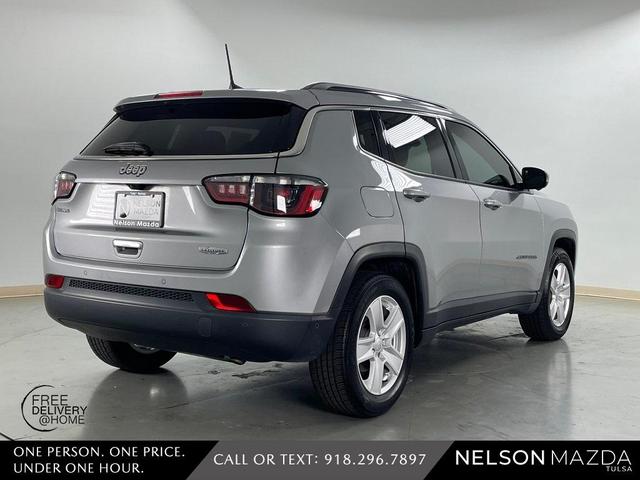 Photo of 2022 Billet Silver Metallic Clearcoat Jeep Compass