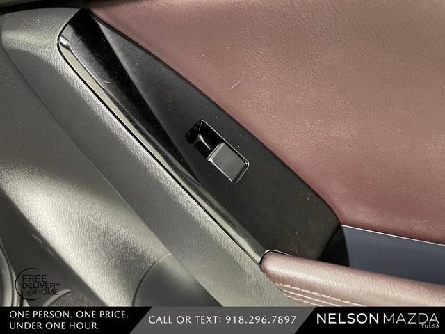 Photo of 2017 Machine Gray Metallic Mazda Mazda3