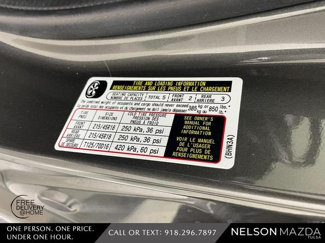 Photo of 2017 Machine Gray Metallic Mazda Mazda3