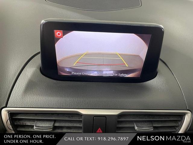 Photo of 2017 Machine Gray Metallic Mazda Mazda3