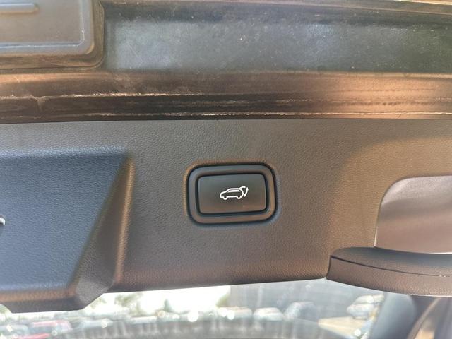 Photo of 2022 Phantom Black Hyundai TUCSON