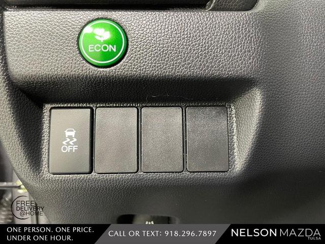 Photo of 2020 Gray Honda Fit