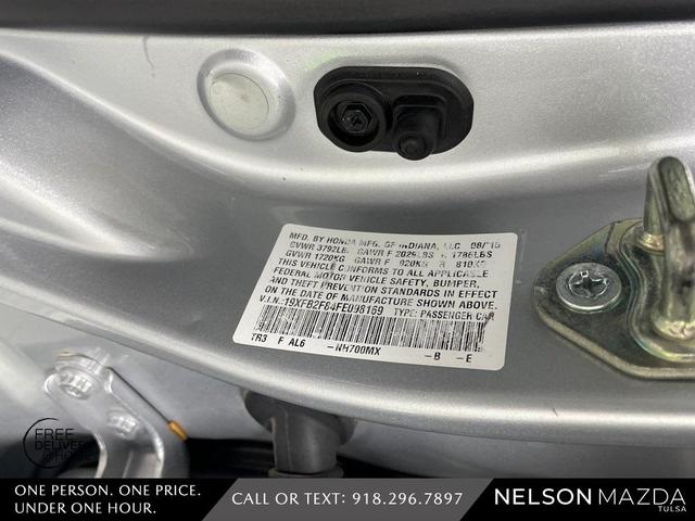 Photo of 2015 Silver Honda Civic
