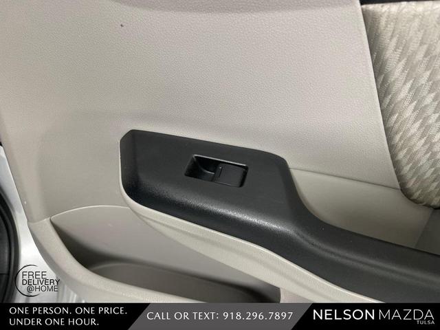 Photo of 2015 Silver Honda Civic