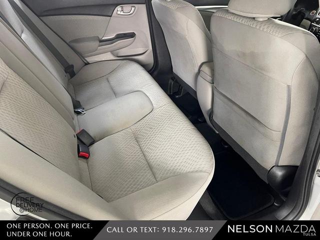 Photo of 2015 Silver Honda Civic