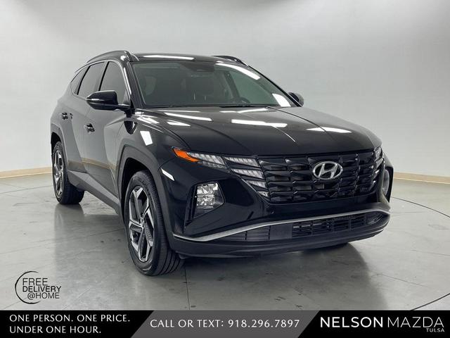 Photo of 2022 Phantom Black Hyundai TUCSON Hybrid