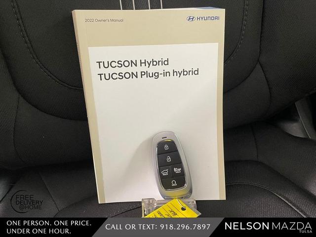 Photo of 2022 Phantom Black Hyundai TUCSON Hybrid