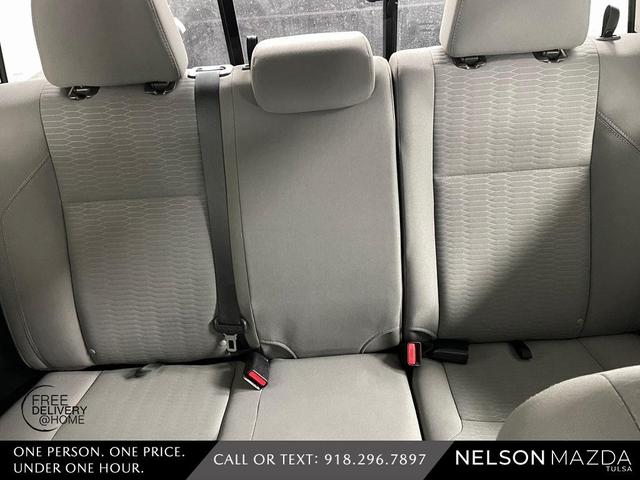 Photo of 2019 Silver Toyota Tacoma