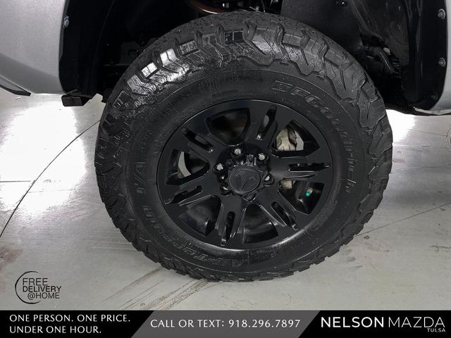 Photo of 2019 Silver Toyota Tacoma