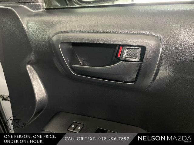 Photo of 2019 Silver Toyota Tacoma