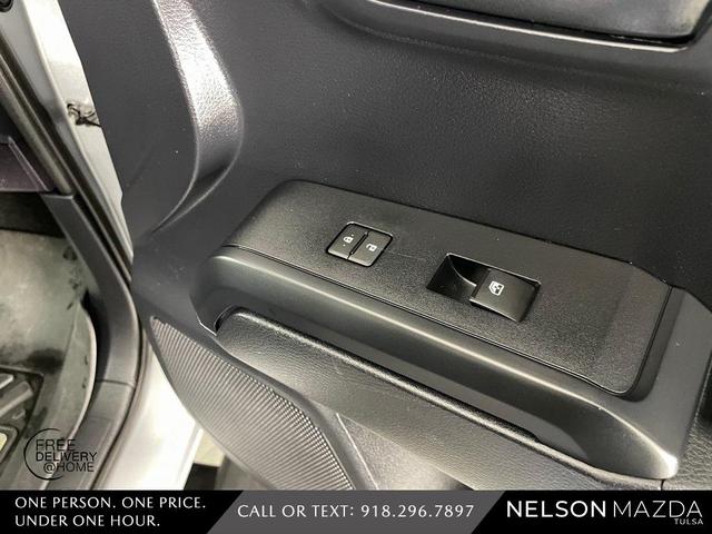 Photo of 2019 Silver Toyota Tacoma