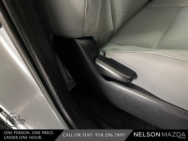 Photo of 2019 Silver Toyota Tacoma
