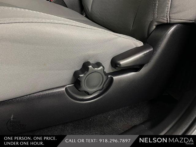 Photo of 2019 Silver Toyota Tacoma