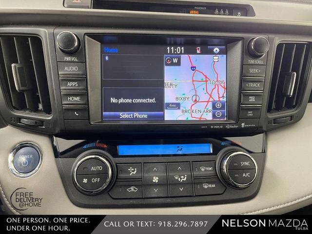 Photo of 2017 Gray Toyota RAV4 Hybrid