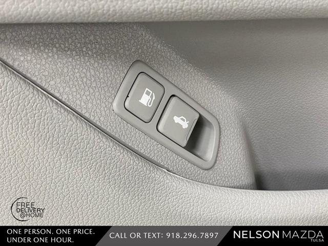 Photo of 2014 Ebony Black Kia Optima