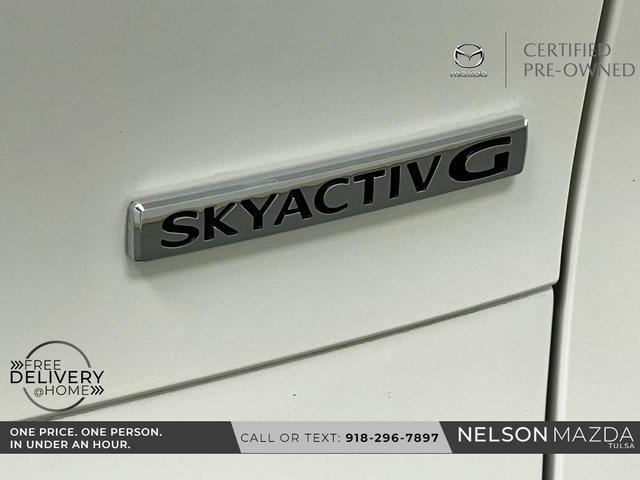 Photo of 2024 Snowflake White Pearl Mazda CX-30