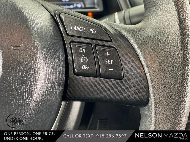 Photo of 2018 White Toyota Yaris iA