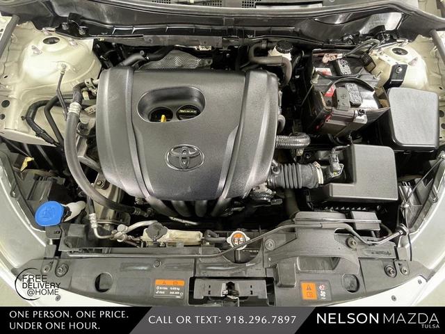 Photo of 2018 White Toyota Yaris iA