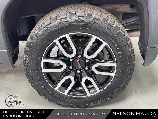 Photo of 2021 Summit White GMC Sierra 1500