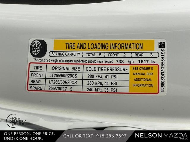 Photo of 2021 Summit White GMC Sierra 1500