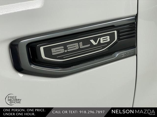 Photo of 2021 Summit White GMC Sierra 1500