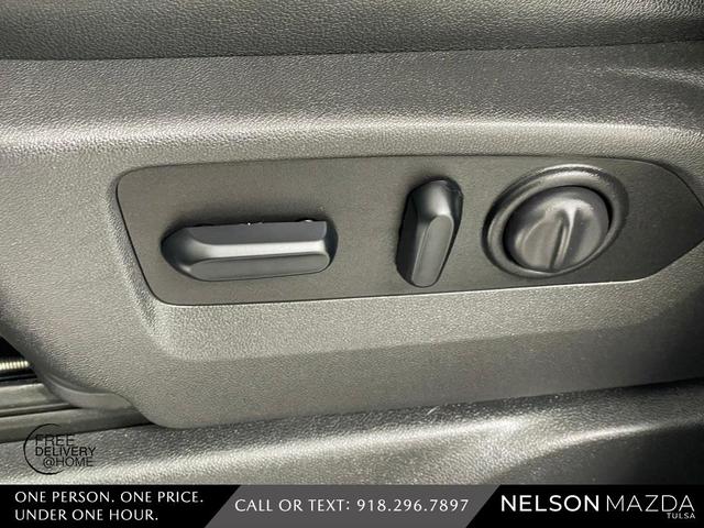 Photo of 2021 Summit White GMC Sierra 1500