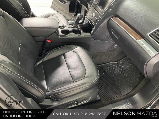 Photo of 2018 Shadow Black Ford Explorer