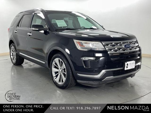 Photo of 2018 Shadow Black Ford Explorer