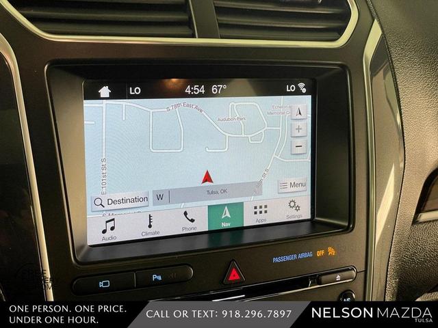 Photo of 2018 Shadow Black Ford Explorer