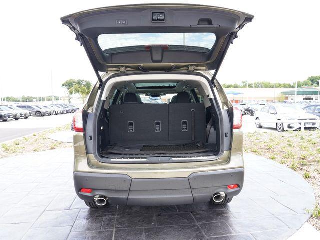 Photo of 2025 Green Metallic Subaru Ascent
