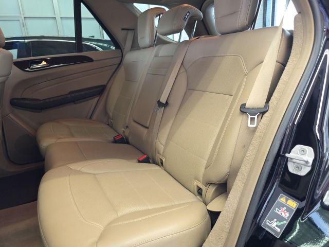 Photo of 2015 Black Mercedes-Benz M-Class